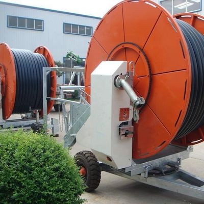 Inovador sistema de irrigação de tubulação de 2300 kg com bobina de tubo para aspersores móveis