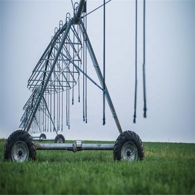 Centro de Agricultura Sistema de irrigação giratório de fazendas com máquina de pulverização axial e sprinkler de reboque