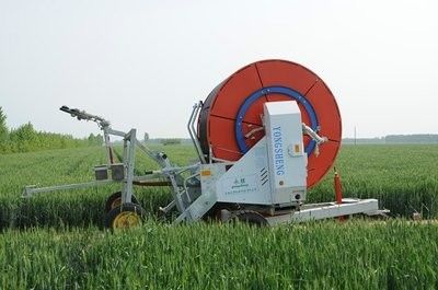 86 KG Sistema de irrigação de tubo de pulverização ajustável sistema de irrigação de tubo de pulverização potente e versátil solução avançada de irrigação automática IoT Truss