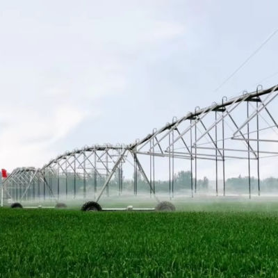 Centro de Economia de Água Sistema de Irrigação Pivotal para Tecnologia Agro-Auto-Solar