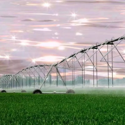 Pivot do Centro Solar Automático garante umidade da fazenda e sustenta a agricultura com desempenho ideal 30 polegadas de diâmetro