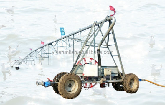 3800 KG Agricultura Automático lateral linear move Sistema de irrigação de jardim versão de duas/quatro rodas para beneficiar sua fazenda