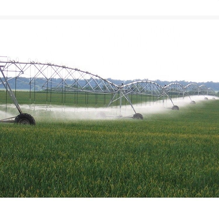 Sistemas de irrigação de irrigação centrífuga de 168 polegadas de diâmetro com máquina de pulverização axial de fácil operação