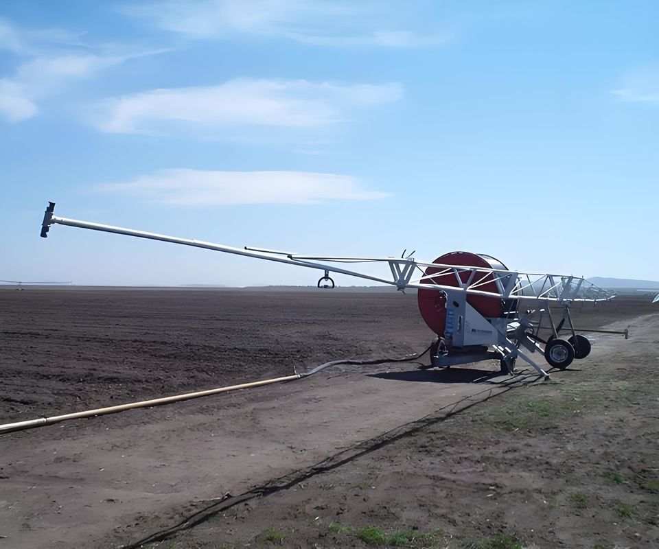 Diâmetro 2360 cm Agricultura Viagem Roda de água móvel Pistola de chuva grande Mangueira bobina Sprinkler Sistema de irrigação com boom