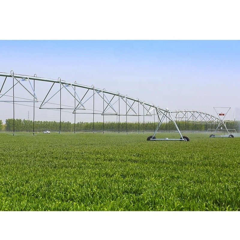 Sistema de irrigação por pivô de monitorização remota Baixo consumo de energia 25-250 Acres Aspersores metálicos fáceis de operar