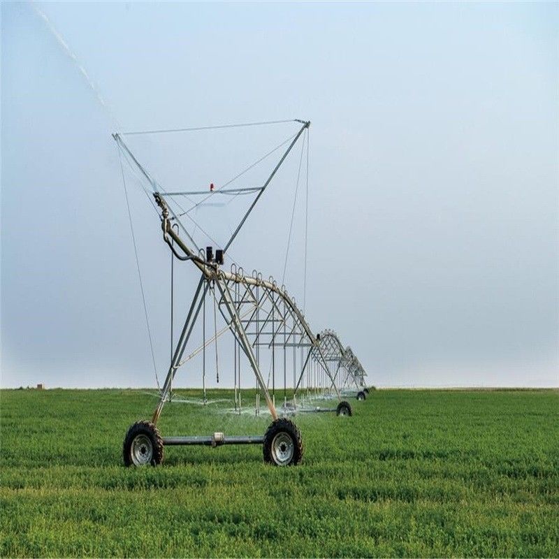Sistema de irrigação da fazenda de pivô central Monitoramento remoto de metal Super pivô Agricultura Solução de irrigação com torre