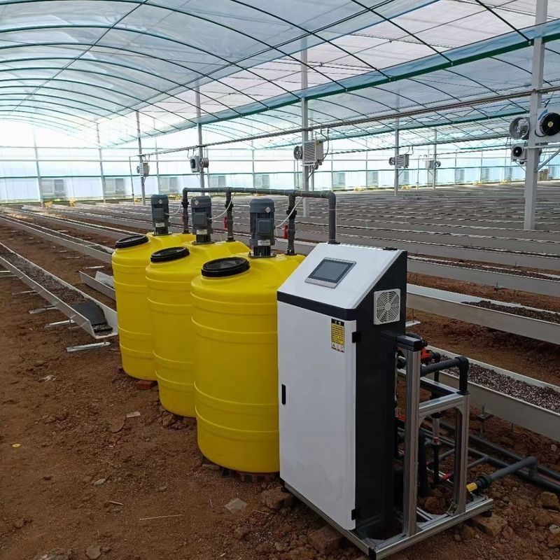 Máquina integrada de fertilizantes inteligentes e água 80 kg Equipamento de irrigação por gotejamento para rega de pomares agrícolas