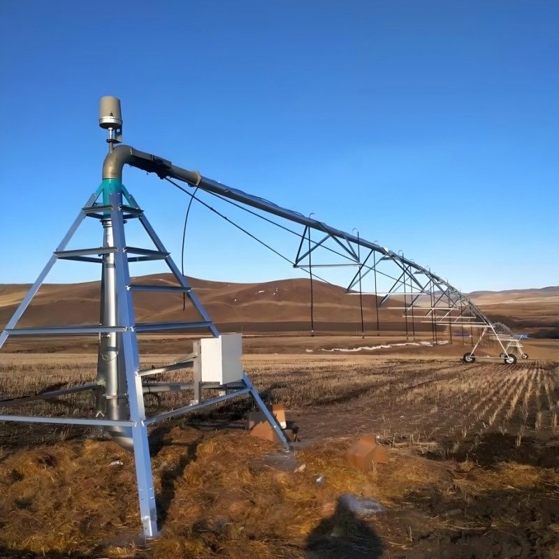 Metal Agricultura Sistema de irrigação central por pivô Irrigador de pulverização lateral solar ou móvel para grandes explorações agrícolas